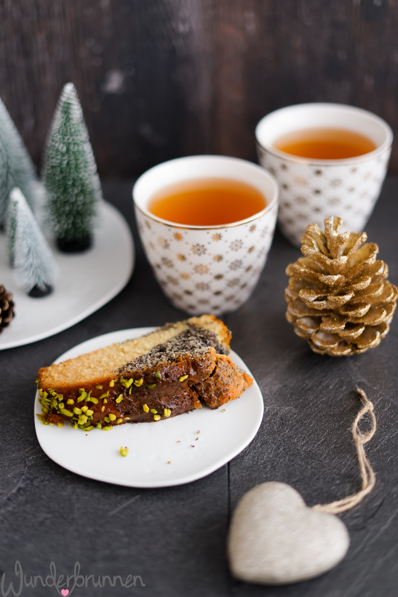 Mohn-Guglhupf und Weihnachtsgeschirr von ediths - Wunderbrunnen - Foodblog - Fotografie