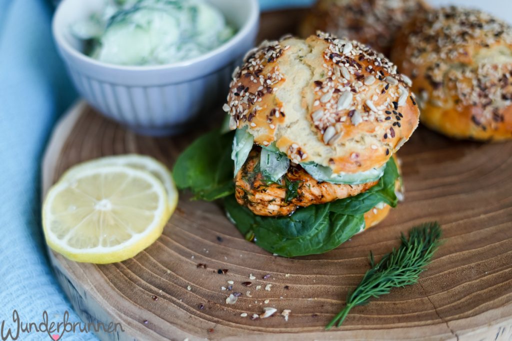 Sommerlicher Lachs-Burger - Wunderbrunnen - Foodblog - Fotografie